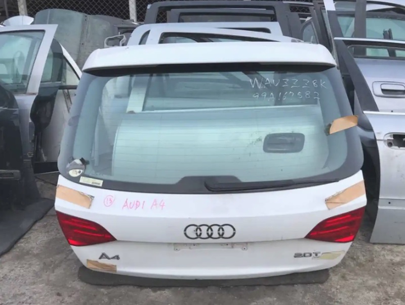 Дверь багажника Audi A4 B8, 2008-2013г
